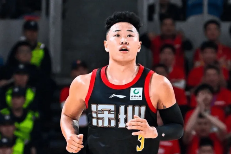 贺希宁：这是一场团队的胜利，感谢球队大家每个人的努力